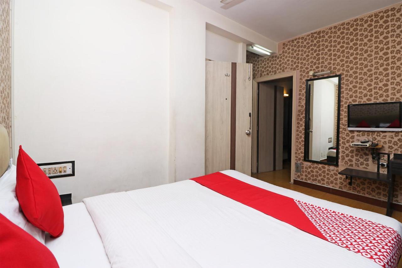 加尔各答 Oyo 4219 Ratnakar Residency酒店 外观 照片